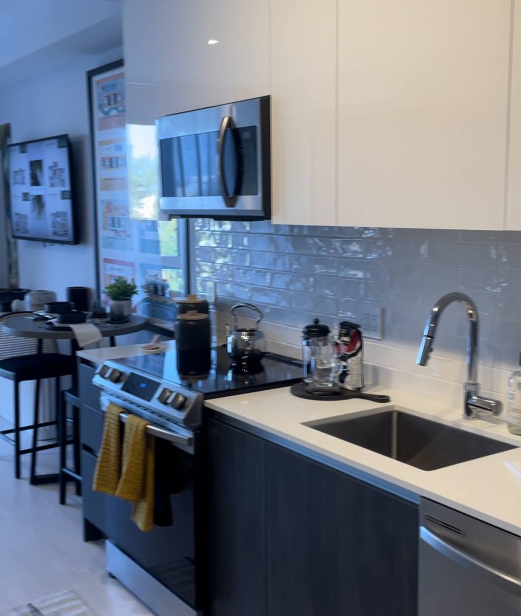 Apartment for rent at 846 E 30th St #706, Hialeah, FL 33013