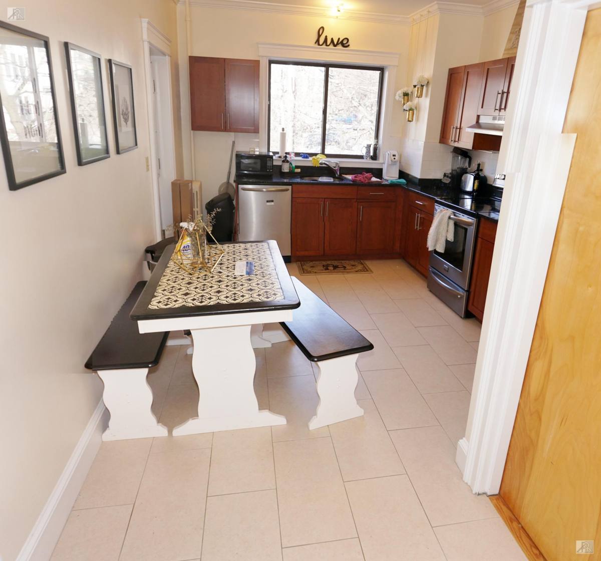 Apartment for rent at 21 Glenville Ave #1, Allston, MA 02134