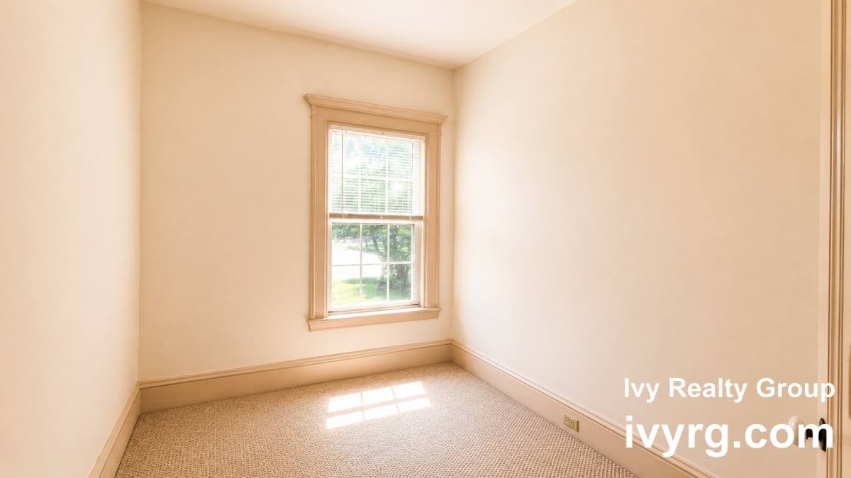 Apartment for rent at 45 Nashua St #2, Woburn, MA 01801