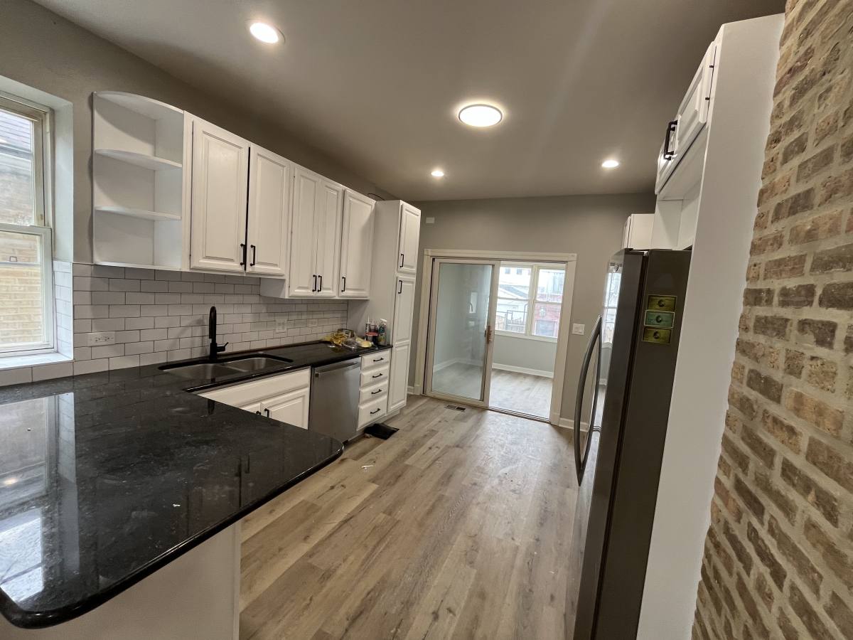 House for rent at 4048 N Richmond St #1, Chicago, IL 60618