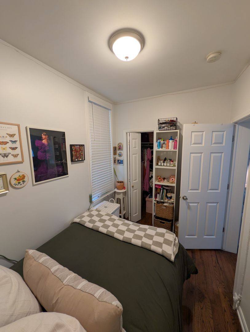 Apartment for rent at 2522 W Cortland St #1R, Chicago, IL 60647
