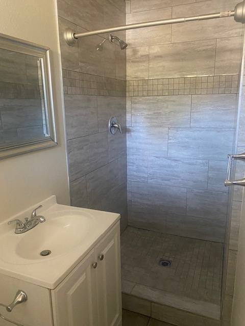 Apartment for rent at 930 N Van Ness #16, Fresno, CA 93728
