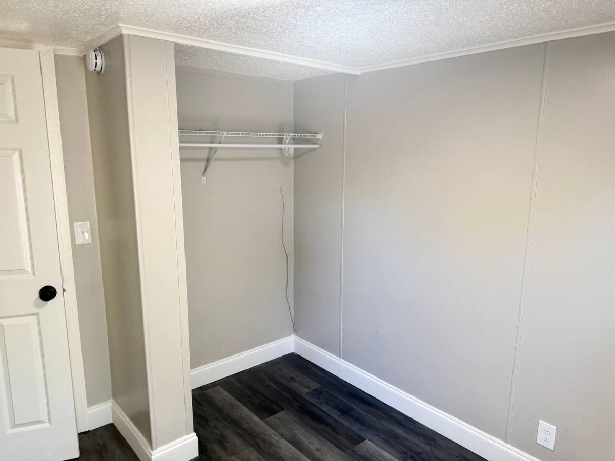 Apartment for rent at 7213 N Harney Rd, Tampa, FL 33617