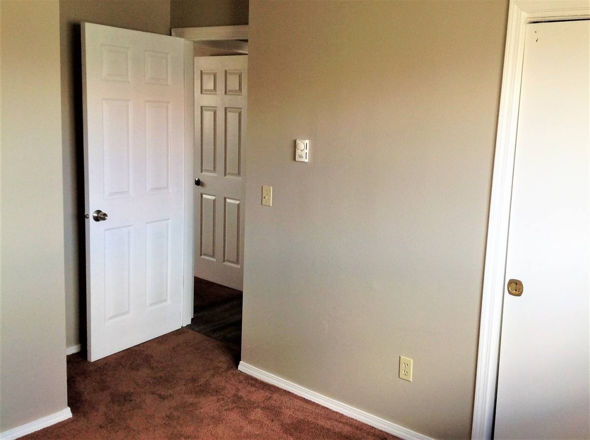 Apartment for rent at 1306-1308 N Stout Rd, Spokane, WA 99206