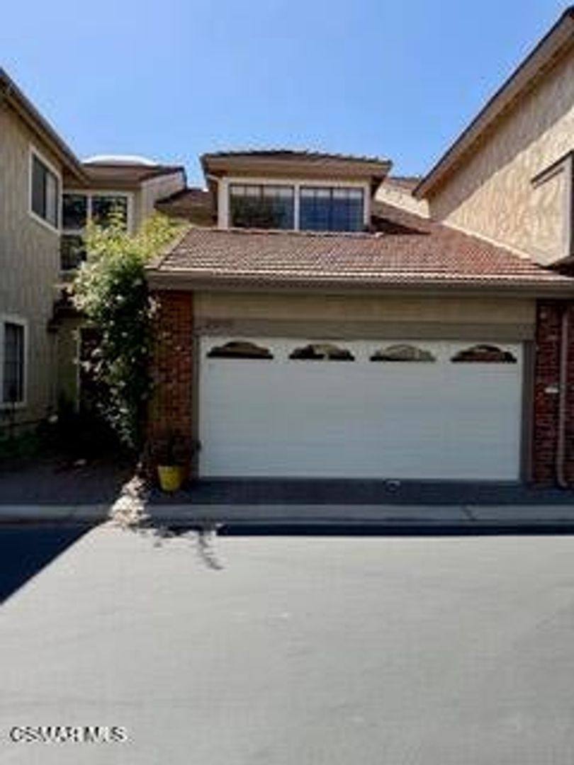 Townhouse for rent at 29715 Windsong Lane, Agoura Hills, CA 91301