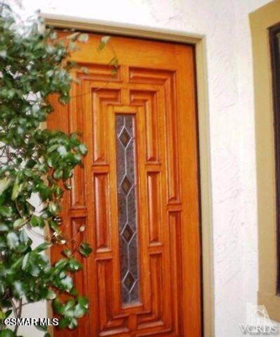 Townhouse for rent at 29715 Windsong Lane, Agoura Hills, CA 91301