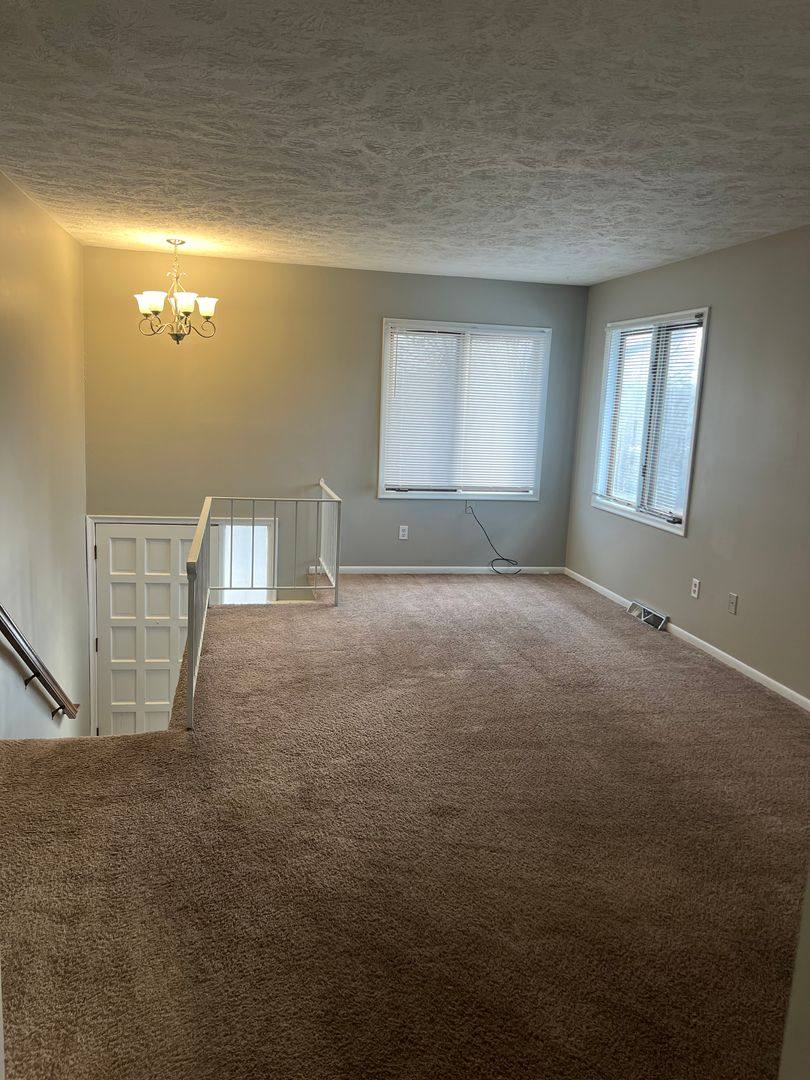 Apartment for rent at 5132 Poppleton Ave, Omaha, NE 68106