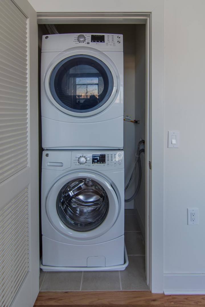 Apartment for rent at 136 Oakland Ave, Jersey City, NJ 07306