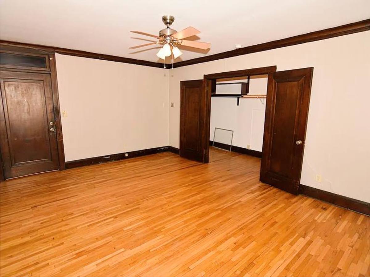 Apartment for rent at 231 Dayton Ave, Saint Paul, MN 55102