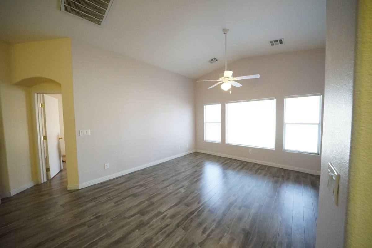 Townhouse for rent at 5465 Jackpot Winner Lane, Las Vegas, NV 89122