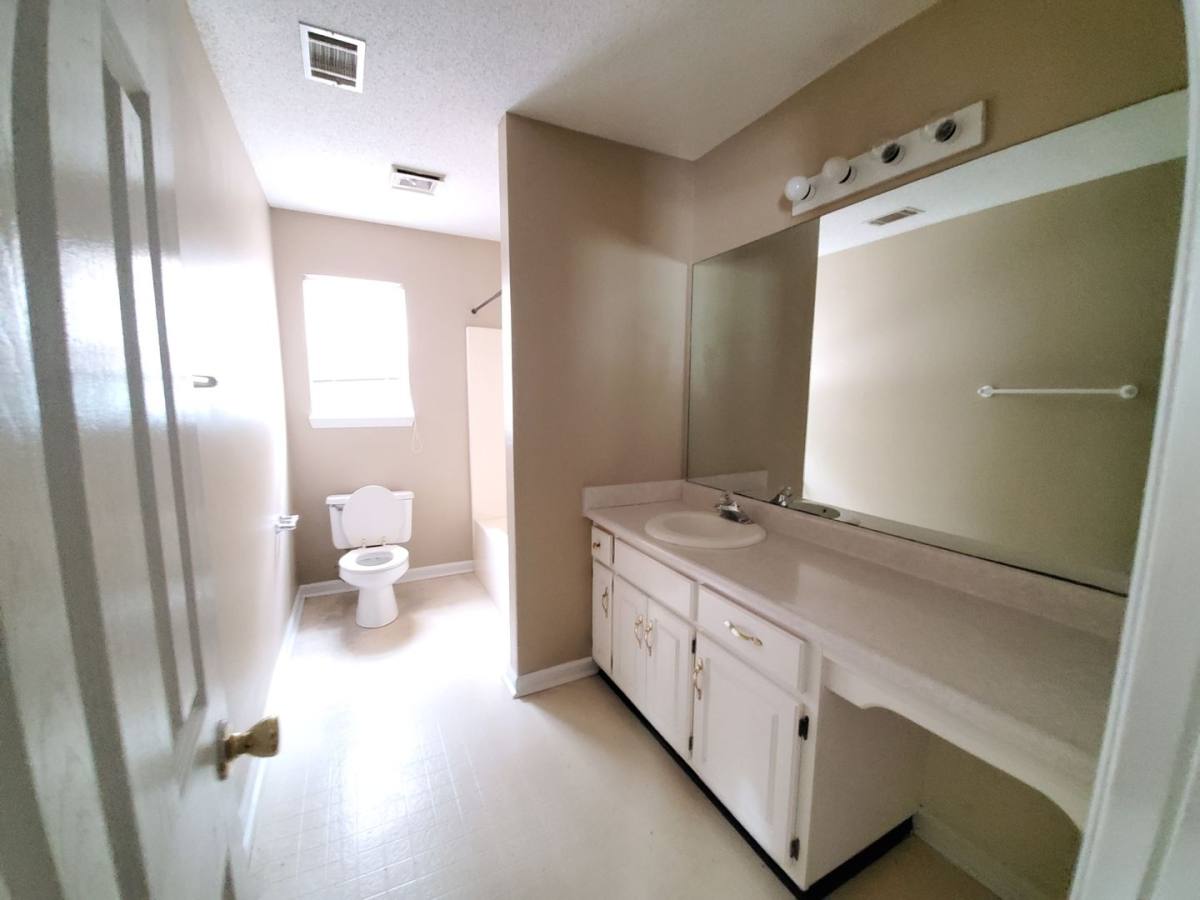 Apartment for rent at 403 Wendwood Court, Statesboro, GA 30458