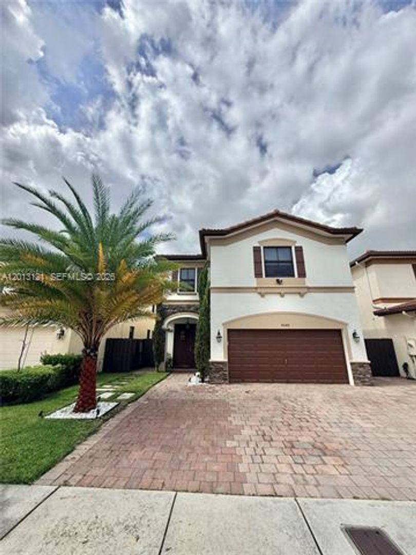 House for rent at 8640 NW 101st Place, Miami, FL 33178