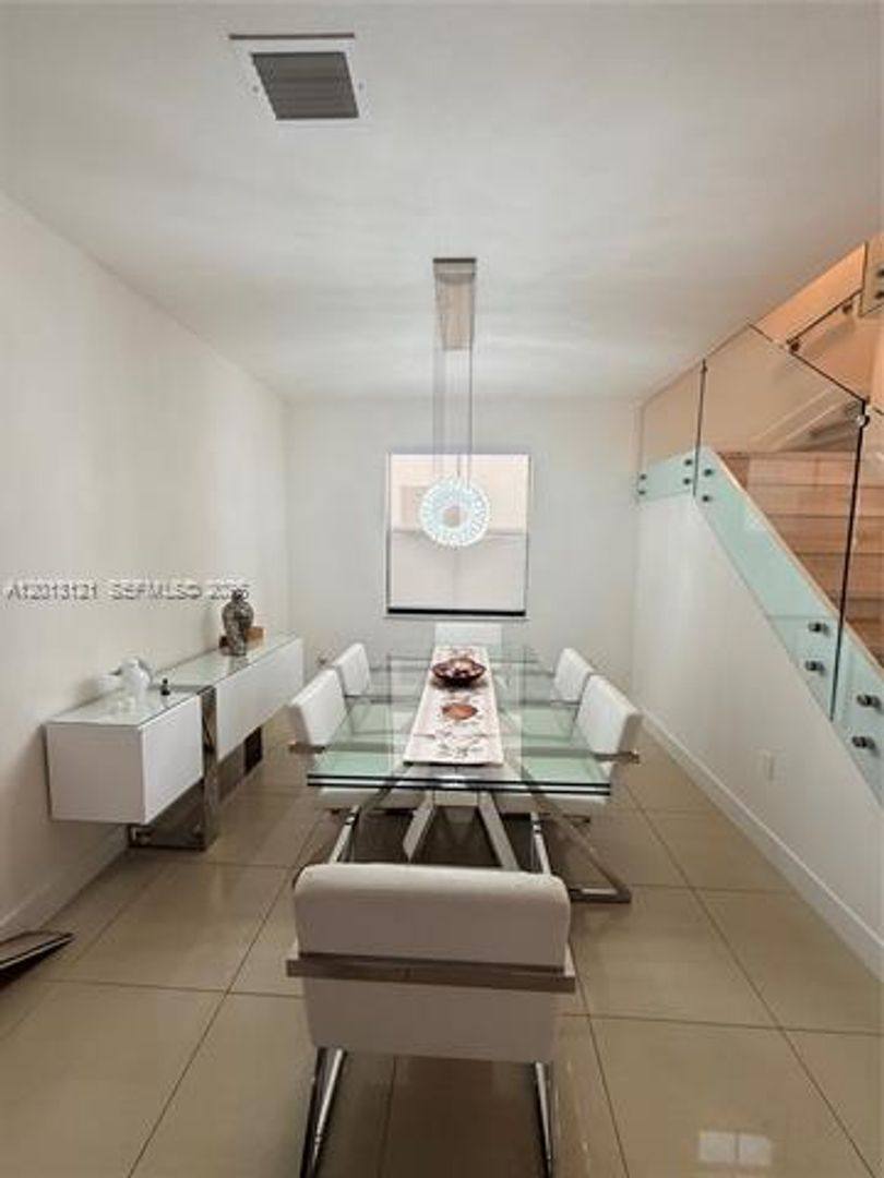 House for rent at 8640 NW 101st Place, Miami, FL 33178