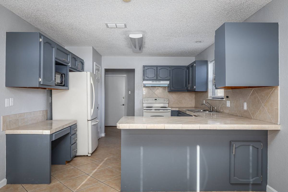 House for rent at 210 Warbonnet Trail, Del Rio, TX 78840