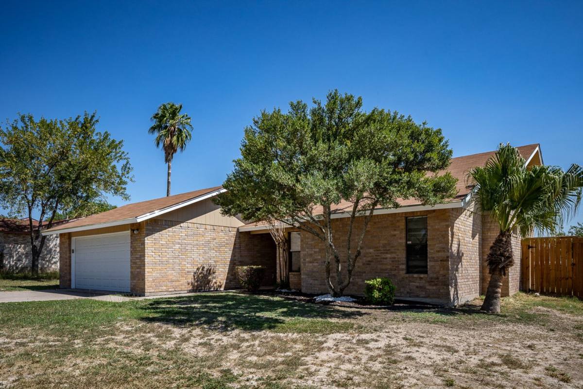 House for rent at 210 Warbonnet Trail, Del Rio, TX 78840