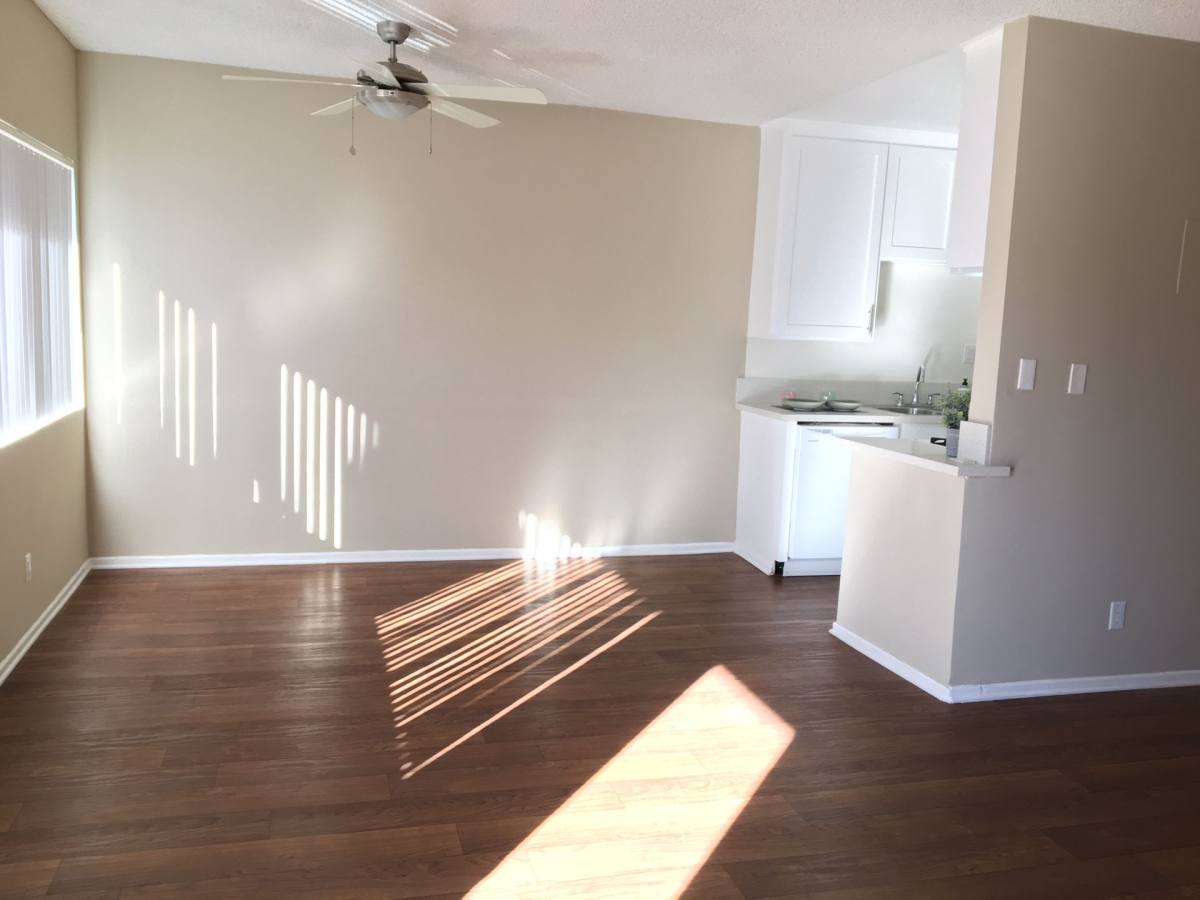 Apartment for rent at 14600 Magnolia Blvd, Sherman Oaks, CA 91403