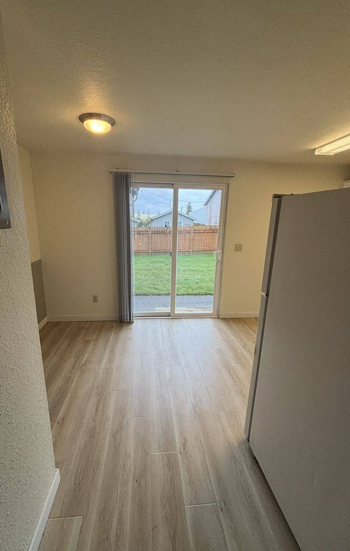 Apartment for rent at 211-221 Maple St, Lynden, WA 98264