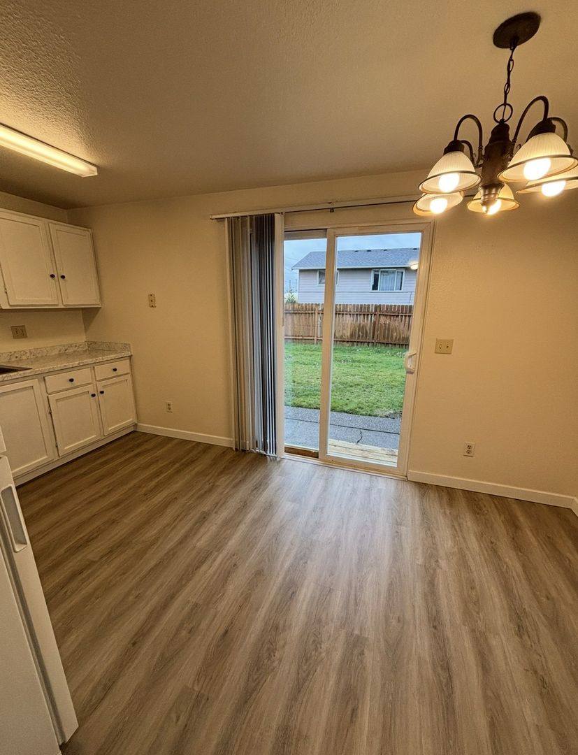 Apartment for rent at 211-221 Maple St, Lynden, WA 98264