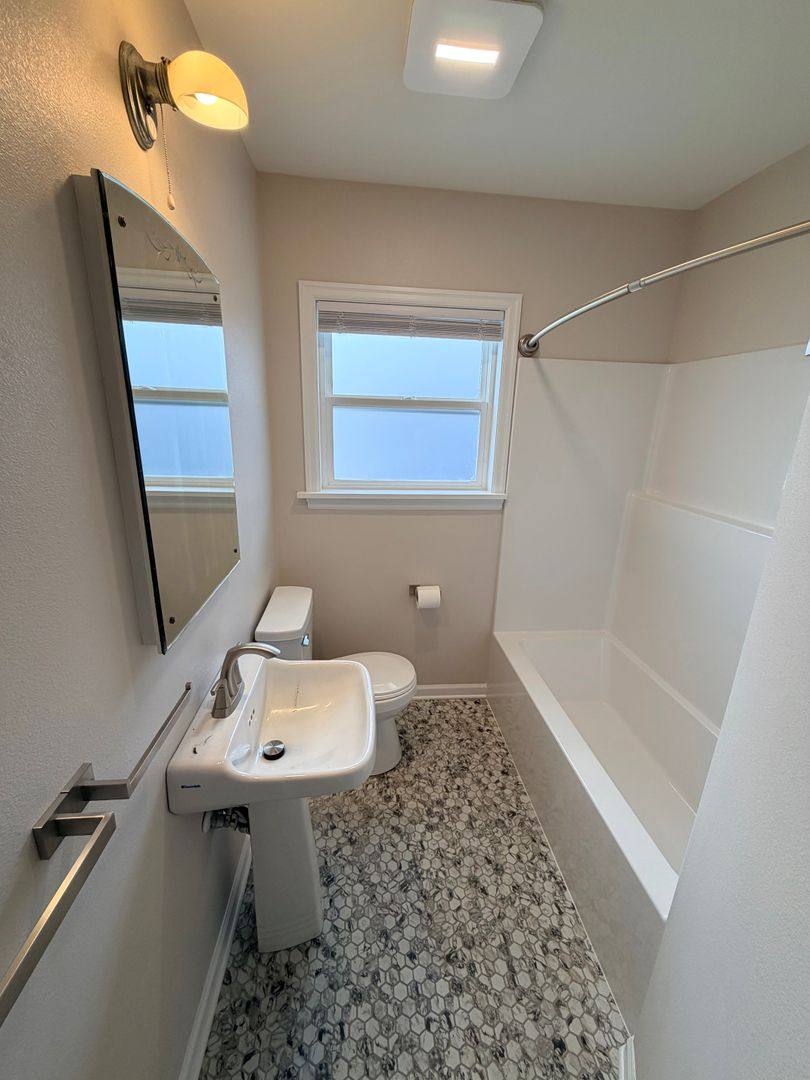 House for rent at 7607 N Interstate Ave, Portland, OR 97217
