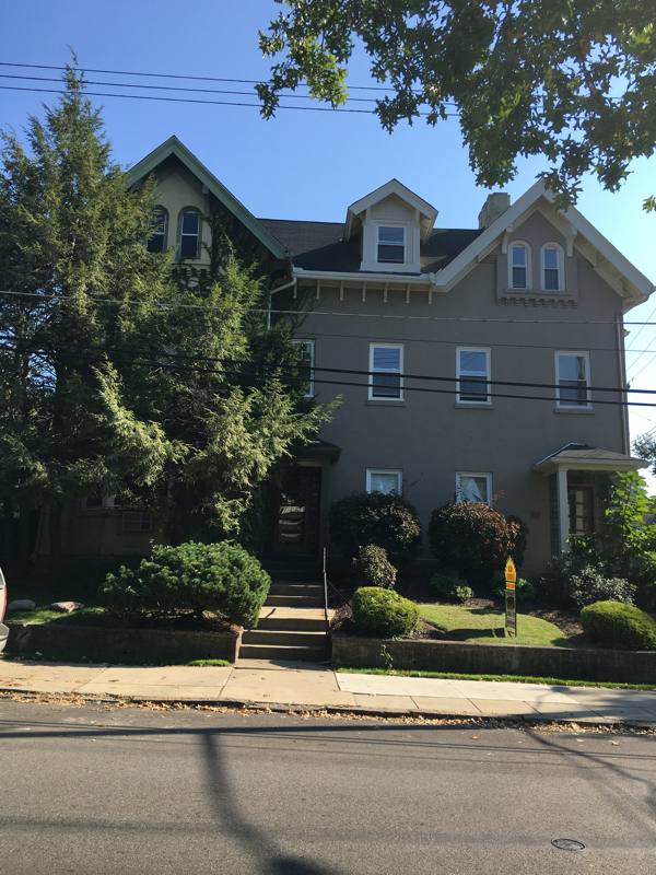 Apartment for rent at 6202 Walnut St, Pittsburgh, PA 15206
