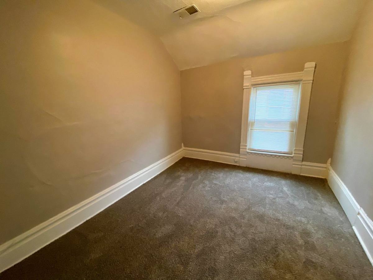 Apartment for rent at 1054 Lafayette SE, Grand Rapids, MI 49507