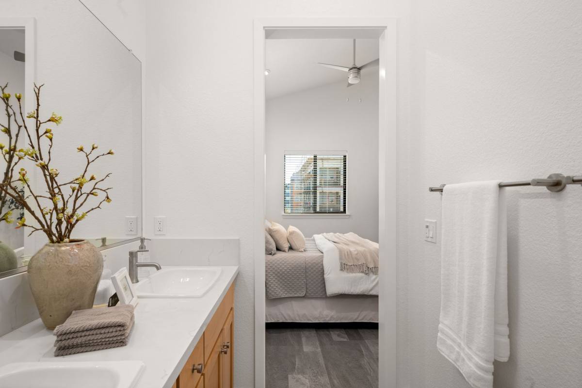Townhouse for rent at 1885 Notre Dame Blvd, Chico, CA 95928