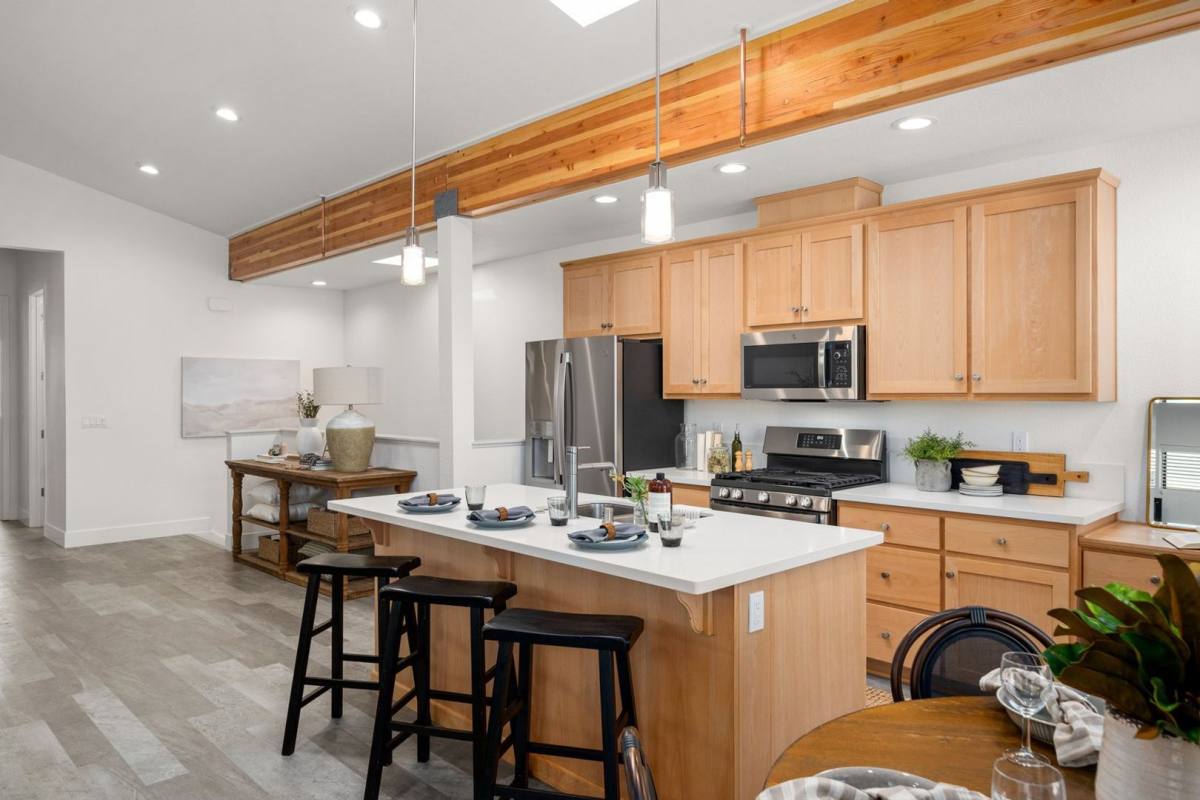 Townhouse for rent at 1885 Notre Dame Blvd, Chico, CA 95928