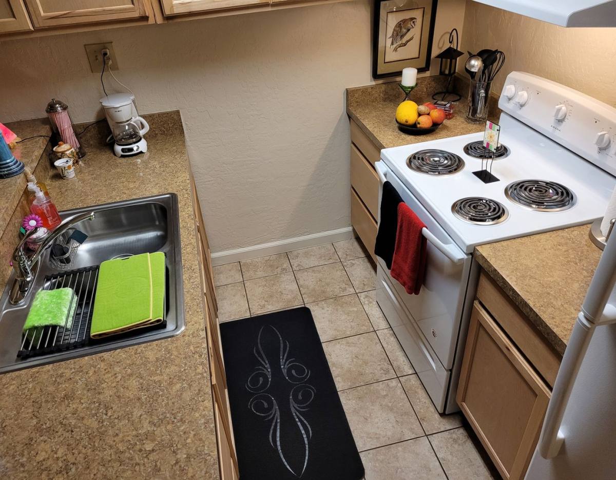 Apartment for rent at 124 W Lassen Ave, Chico, CA 95973