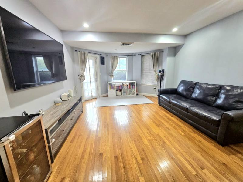 Apartment for rent at 10 Seaport Dr #2111, Quincy, MA 02171