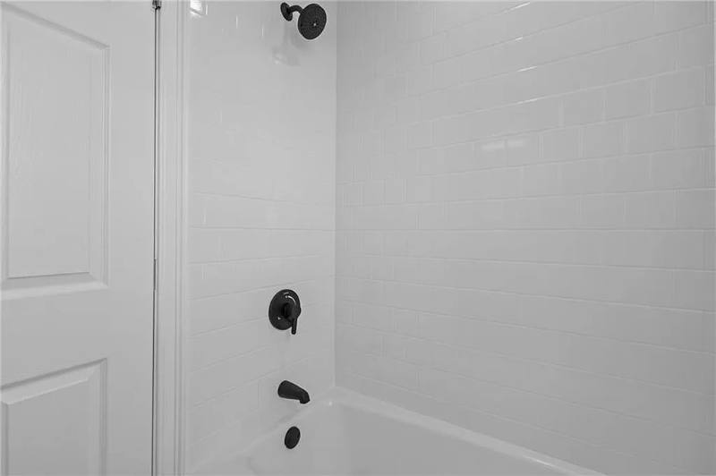 Apartment for rent at 233 Waterman Ave #1L, East Providence, RI 02914