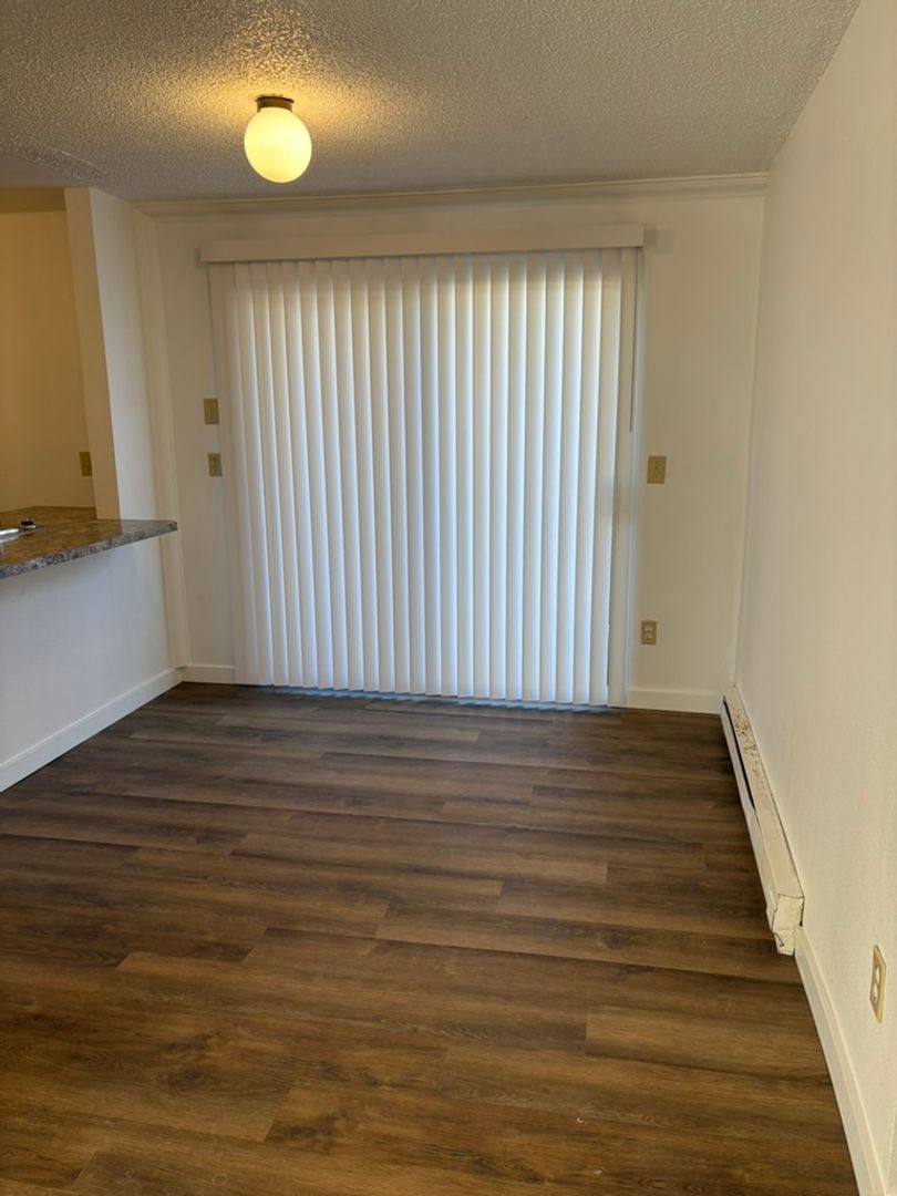 Apartment for rent at 6113 - 6117 N Addison, Spokane, WA 99208