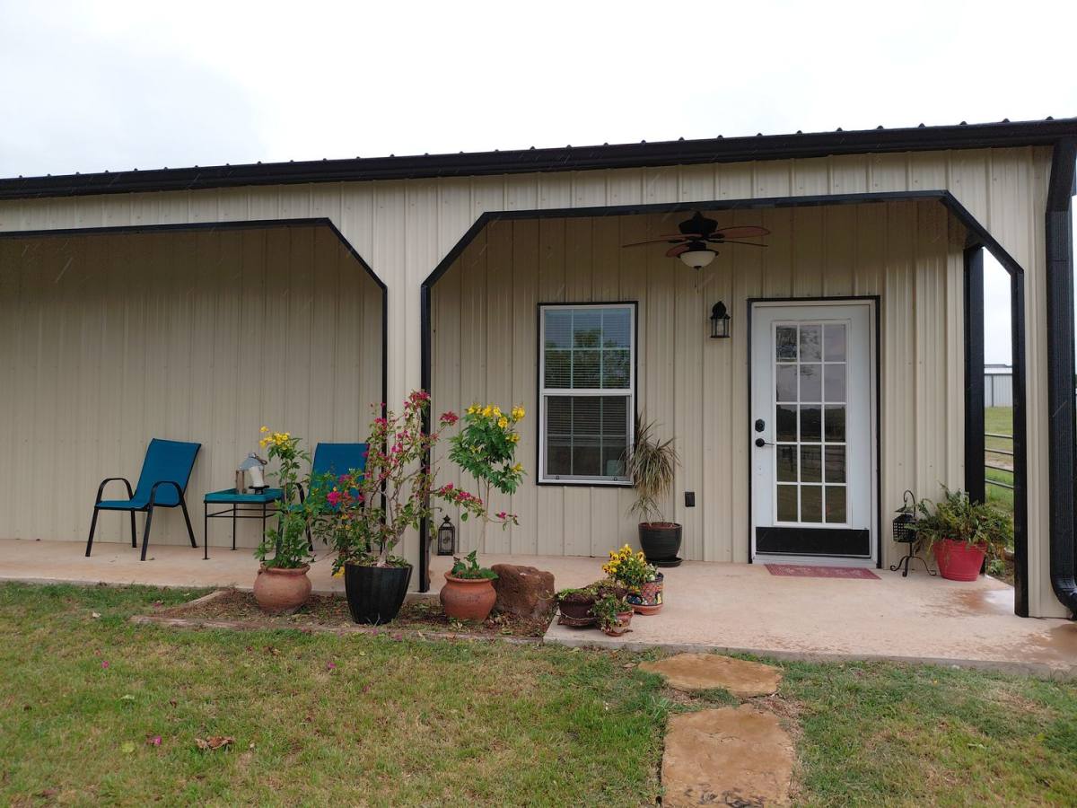 House for rent at 342 Green Meadow Lane, Springtown, TX 76082