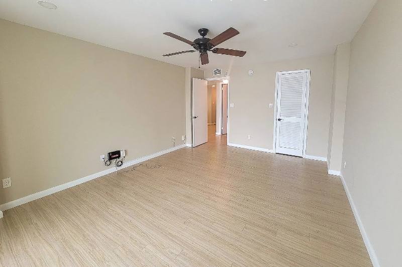 Apartment for rent at 101 S Gulfstream Ave #16D, Sarasota, FL 34236
