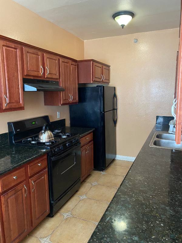 Apartment for rent at 445 S Central Ave #110, Glendale, CA 91204