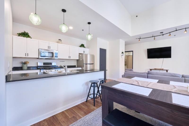 Apartment for rent at 5 N Wabash Ave #1706, Chicago, IL 60602