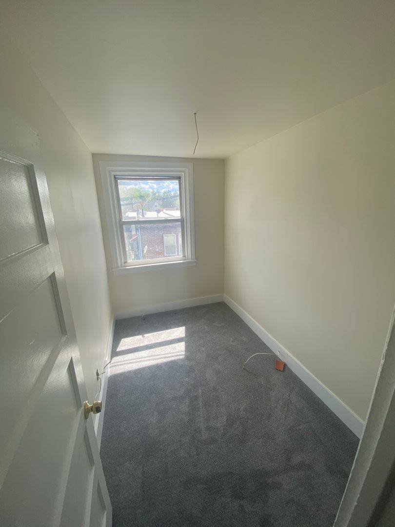 House for rent at 702 Copley Rd, Upper Darby, PA 19082