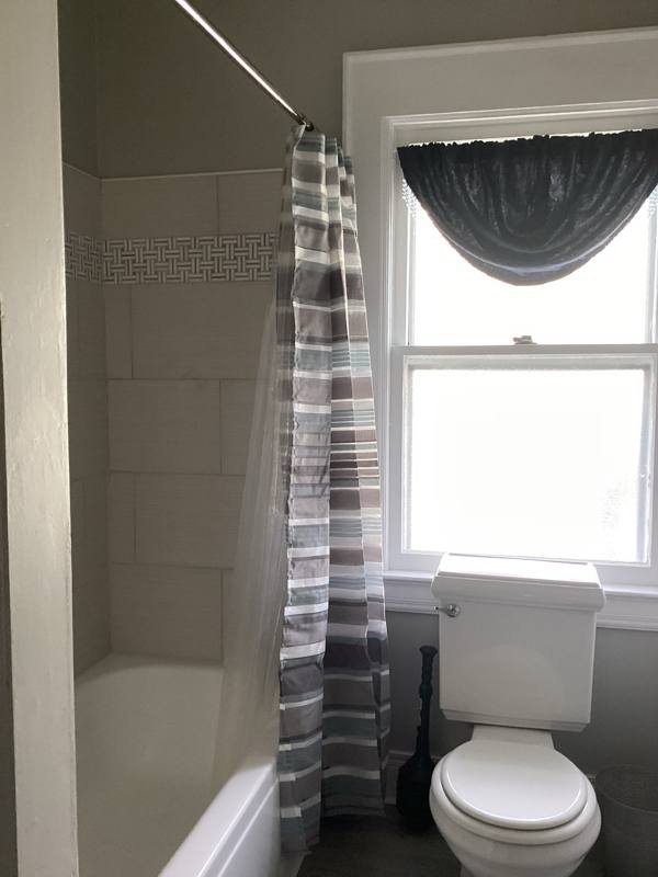 House for rent at 269 W Borden Ave, Syracuse, NY 13205