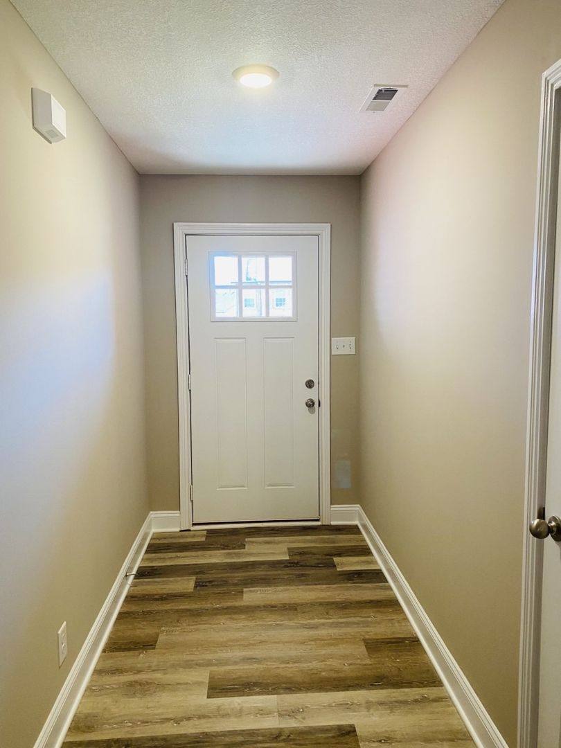 House for rent at 1033 Whitney Dr, Clarksville, TN 37042