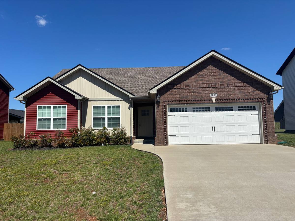 House for rent at 1033 Whitney Dr, Clarksville, TN 37042