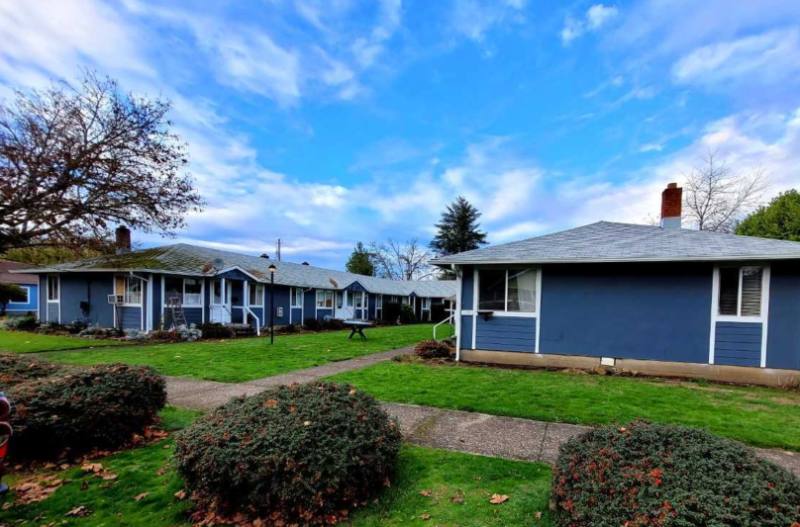 Apartment for rent at 591 W Sherman Dr #6, Lebanon, OR 97355