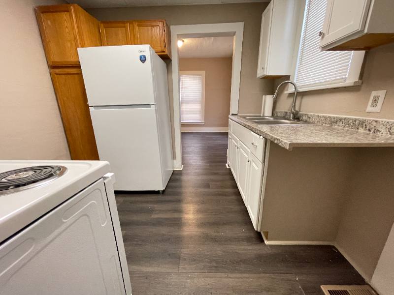 Apartment for rent at 16 Victory Court #18, Pontiac, MI 48340
