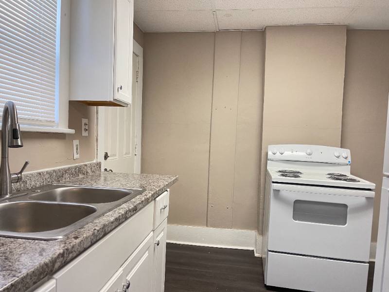 Apartment for rent at 16 Victory Court #18, Pontiac, MI 48340
