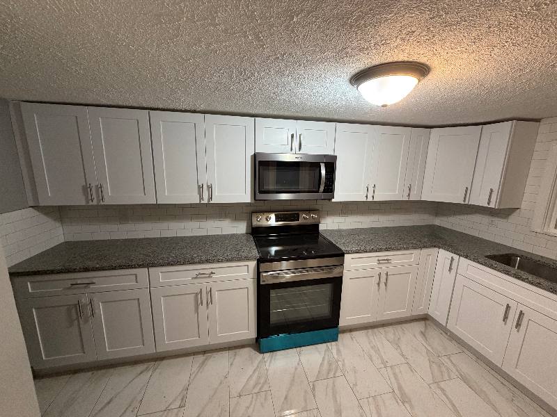 House for rent at 10 Sacramento St, Providence, RI 02909