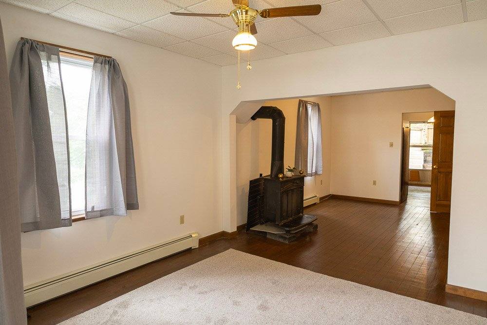 House for rent at 221 Center St, Lehighton, PA 18235