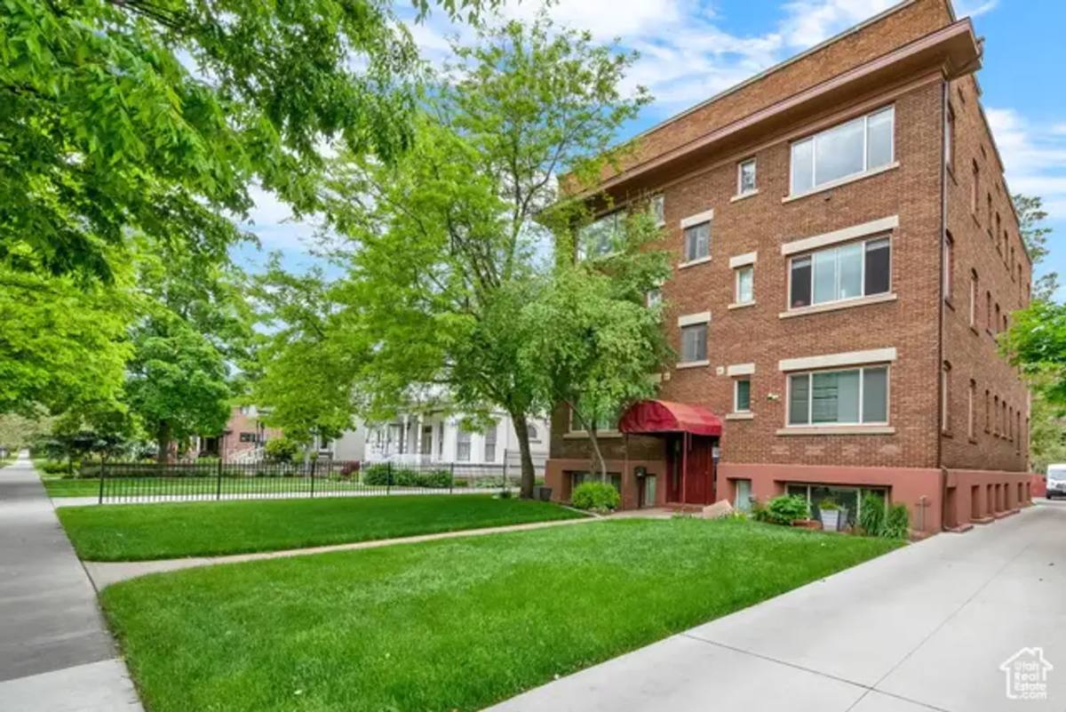 Apartment for rent at 2539 Jefferson Ave, Ogden, UT 84401