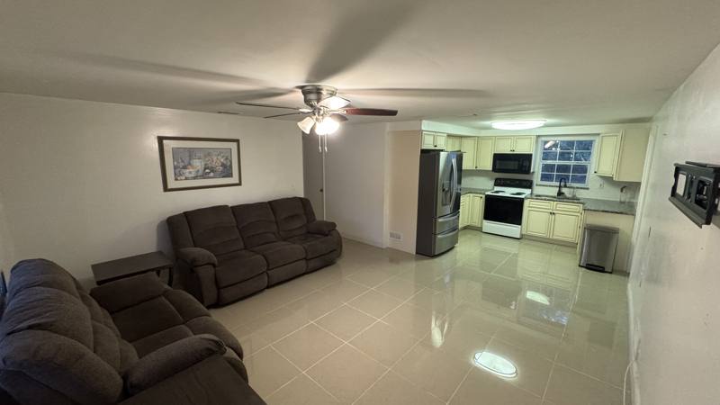 House for rent at 6980 82nd Ave N, Pinellas Park, FL 33781