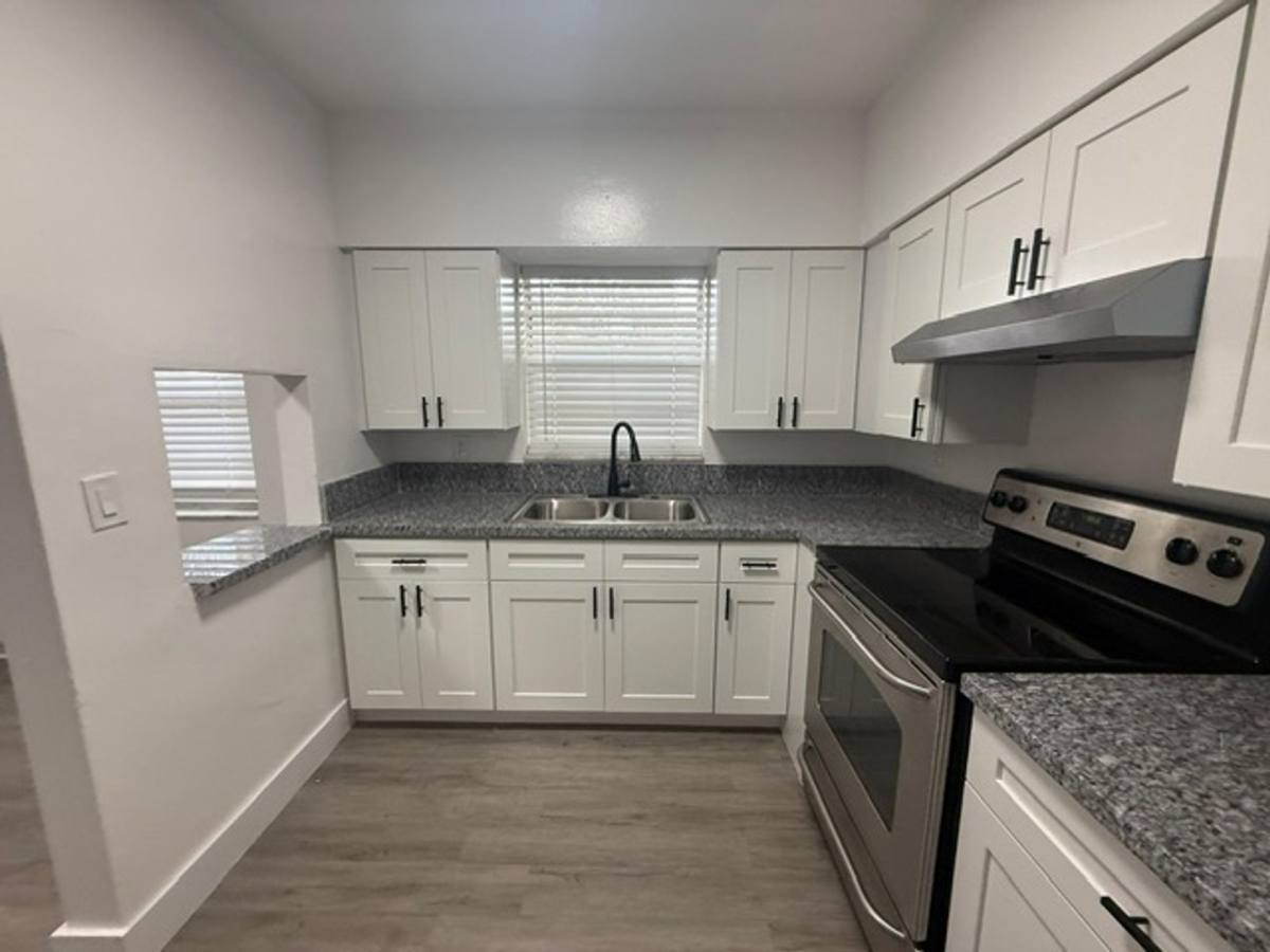 Apartment for rent at 3721 SW 59 Terrace, Fort Lauderdale, FL 33314