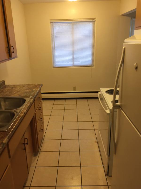 Apartment for rent at 556 Jenks Ave E #11, Saint Paul, MN 55130