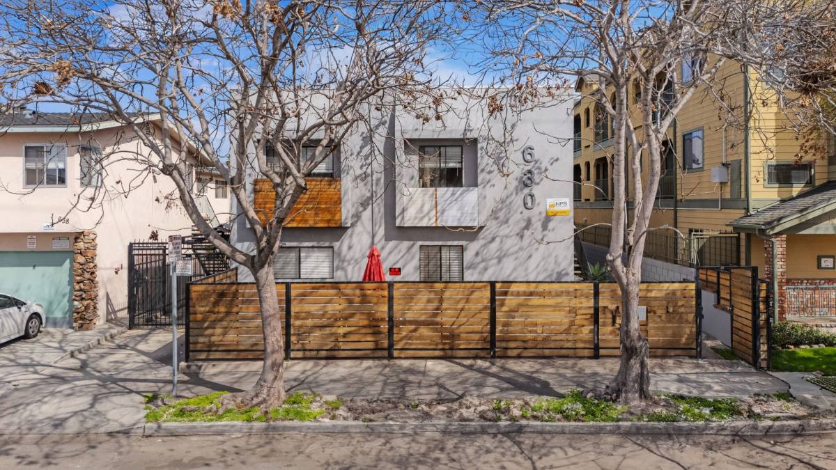 Apartment for rent at 630 Nebraska Ave, Long Beach, CA 90802