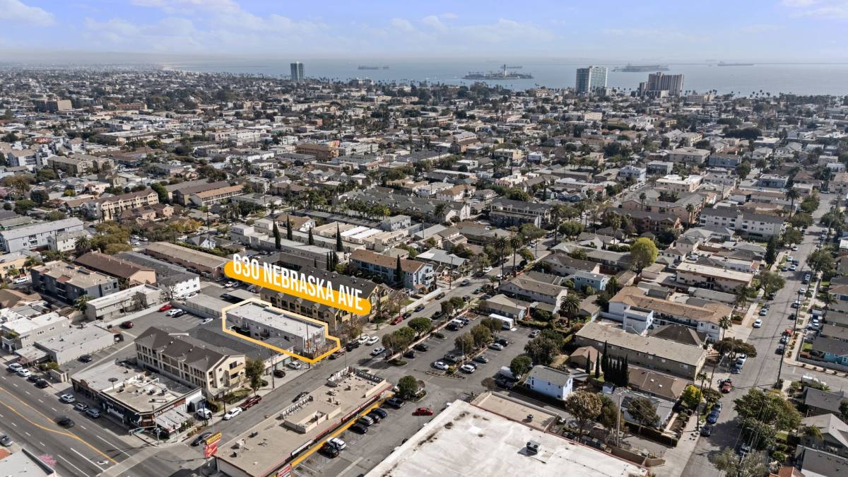 Apartment for rent at 630 Nebraska Ave, Long Beach, CA 90802